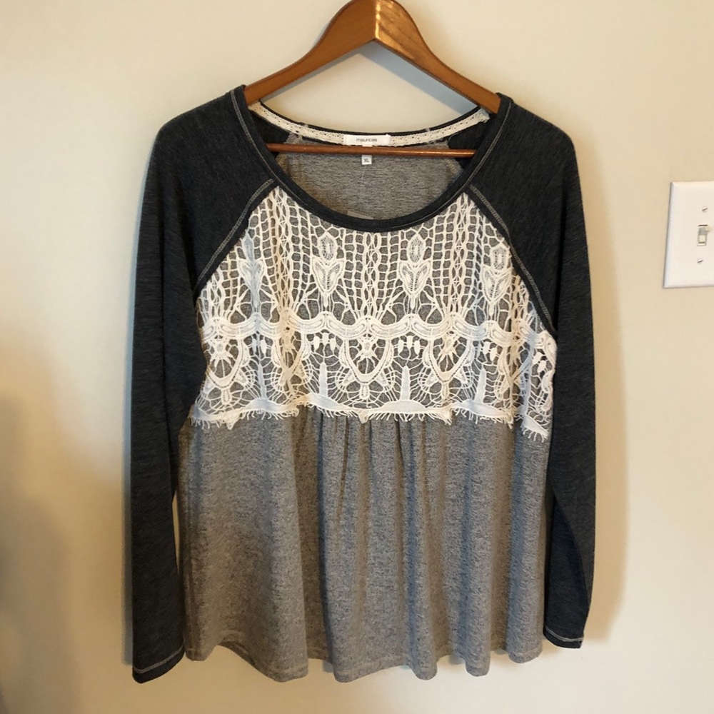 Maurices XL Long-sleeved Grey Top with Lace, NWT